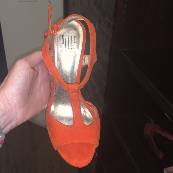 PELLE MODA size 7 1/2 platform 5” heel - Picture 2 of 7